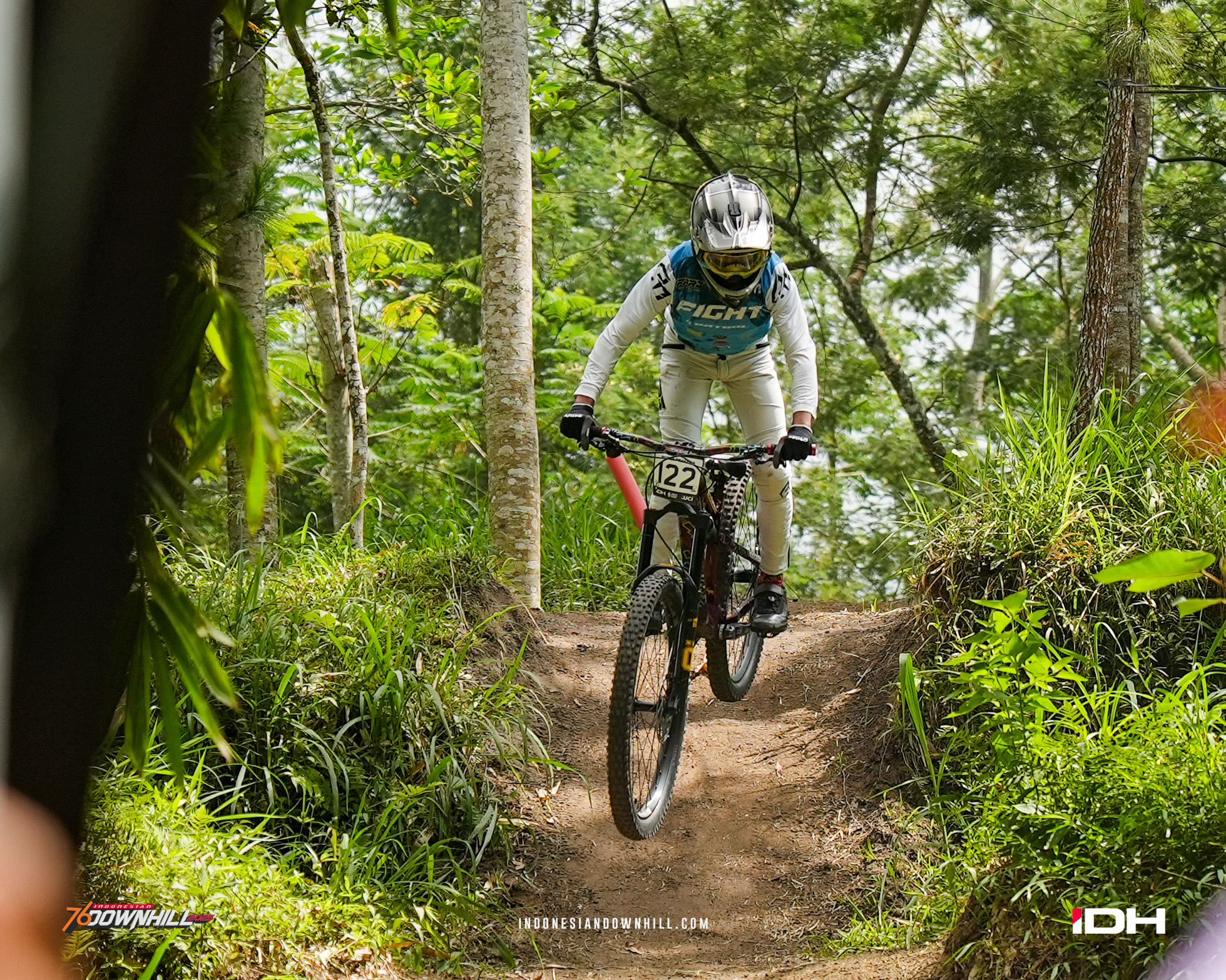 Nadya Aulia Kalahkan Tiga Besar Kejurnas