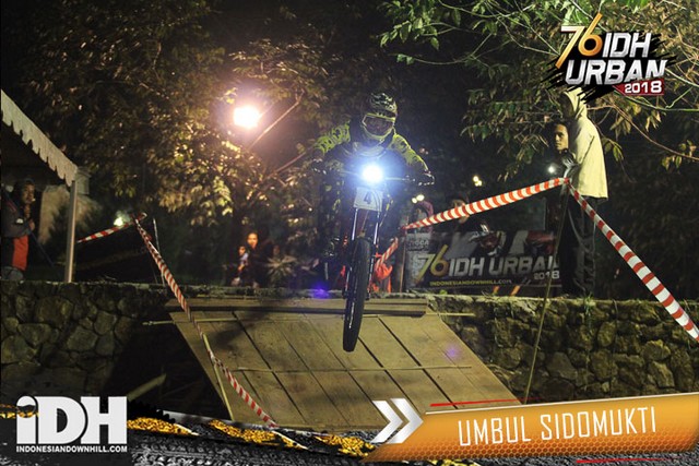 Ateng Rajai Men Elite 76 IDH URBAN Night 2018