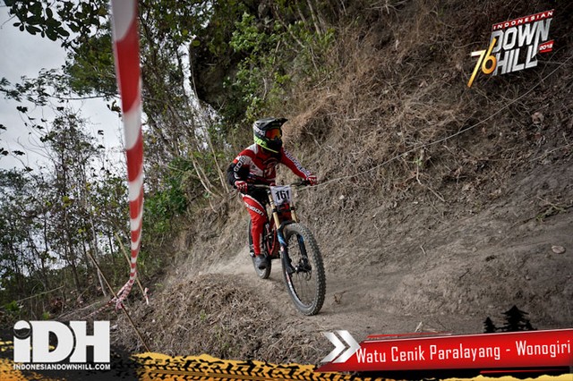 Ayu Tria Tak Goyah, Arinda Novitasari Buat Kejutan 