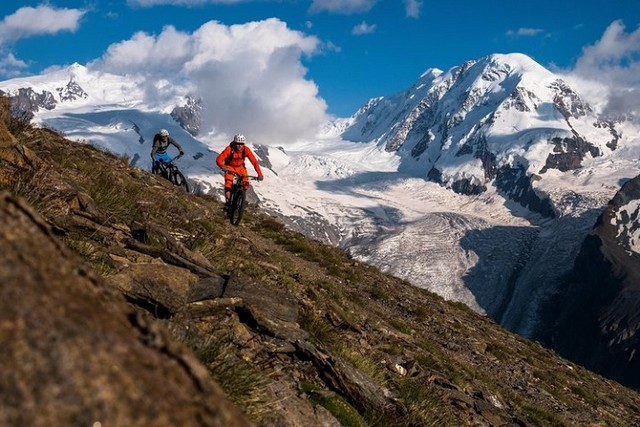 Jelajahi Jalur Ikonik di Matterhorn