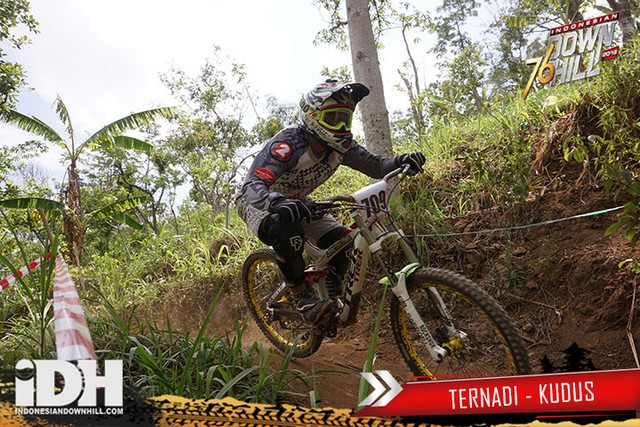 Ferdian Mahardika â€œKepotâ€ Dimas Jiwo di Seeding Run Master C