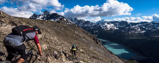 Lembah Tersembunyi di Swiss, Wajib Dijajal