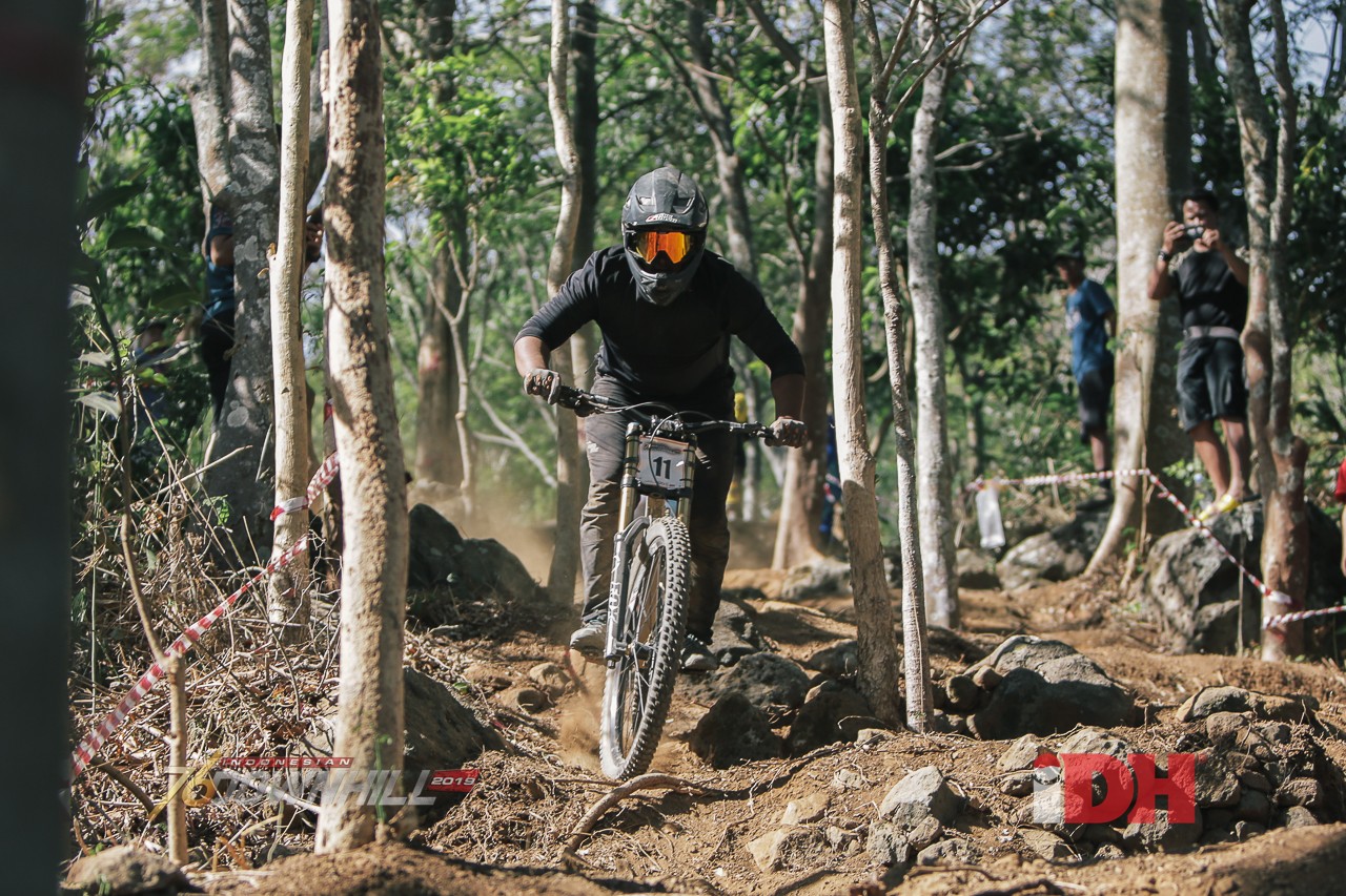 Pahraz Salman Menjadi Yang Tercepat Di Seeding Run Indonesian Downhill 2019 Seri 3