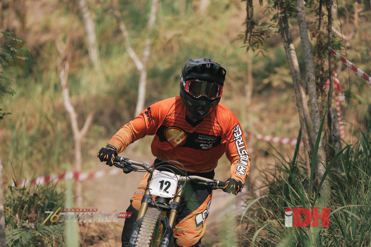 Khoiful Mukhib dari 76 Team Raih Gelar Juara IDH 2019 Di Ternadi Bike Park