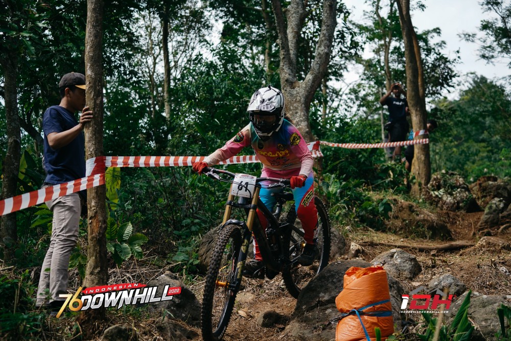 Women Elite Seeding Run Result: Nining Porwaningsih Unggul Tipis