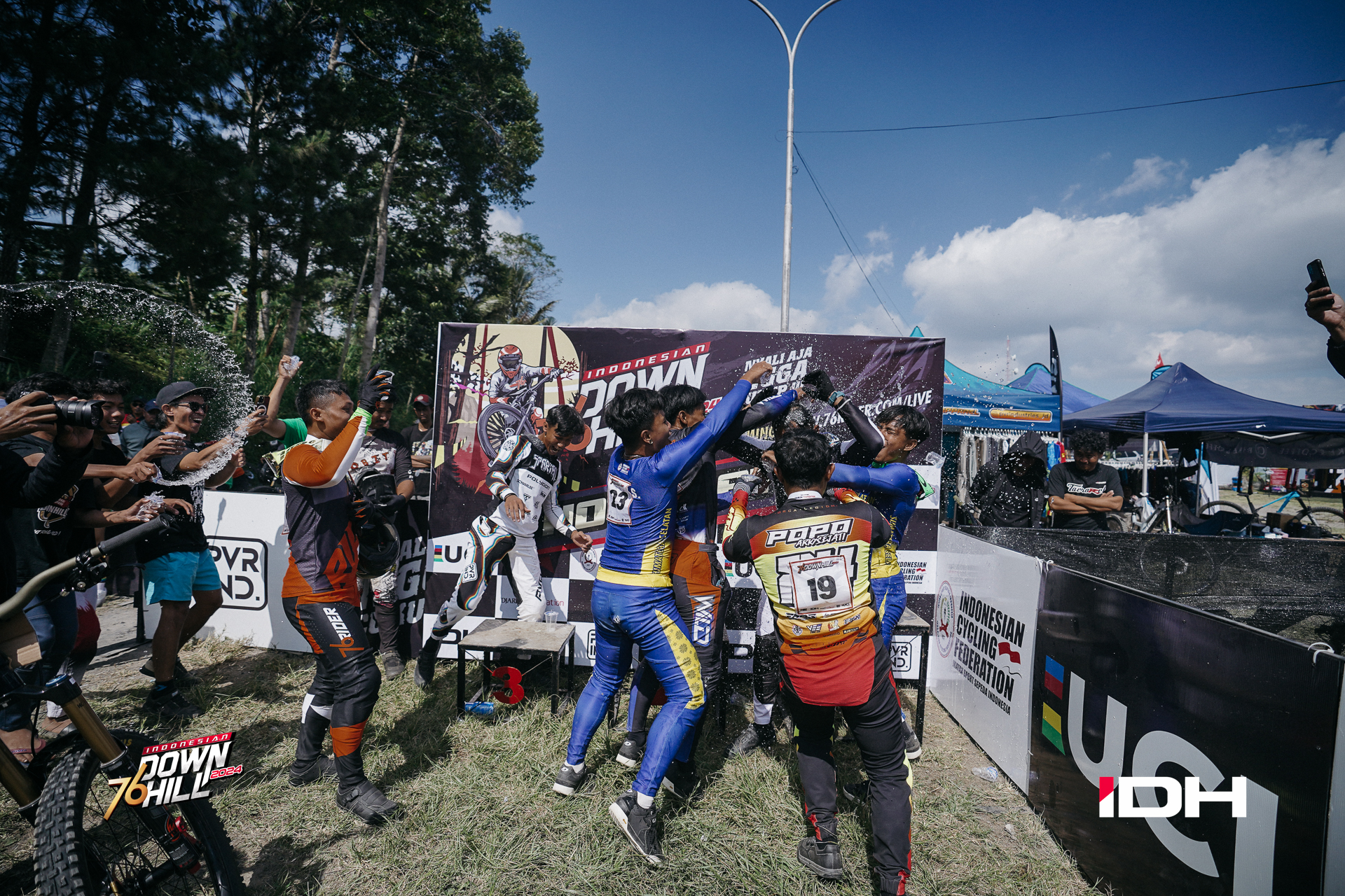 Men Elite Final Run Result: Datang Sendiri, Andy Yoga Pulang Bareng Medali - foto 2