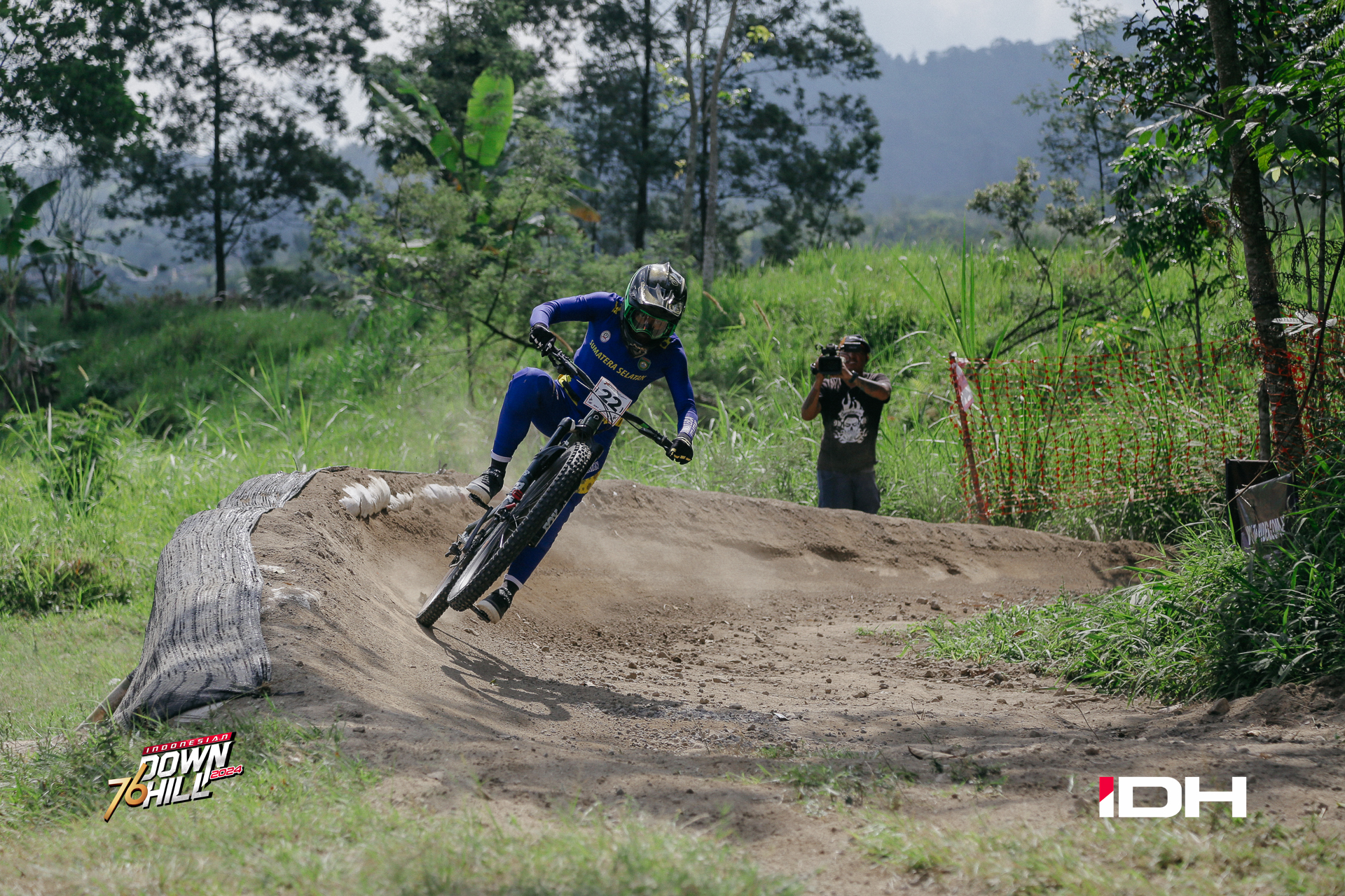 Men Elite Final Run Result: Datang Sendiri, Andy Yoga Pulang Bareng Medali - foto 6
