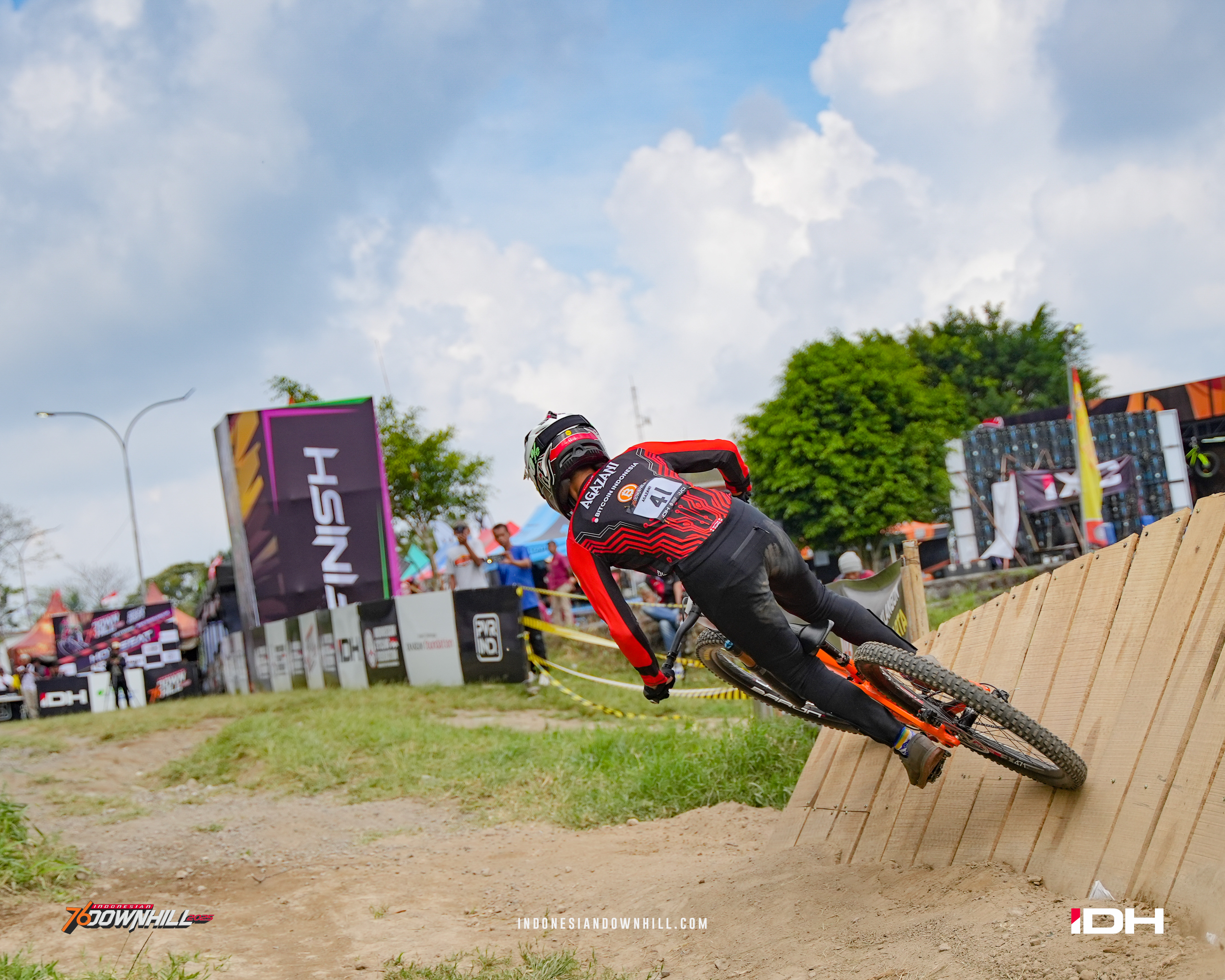 Dimas Aradhana Kembali Naik Podium - foto 2