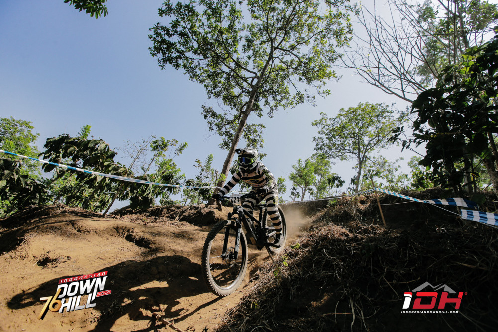 Track Preview: Ternadi Bike Park (versi Fast & Loose) - foto 2