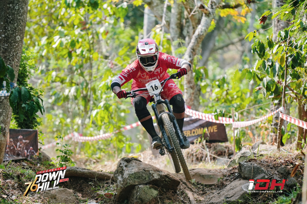 Men Elite Final Run Result: Pilihan Line yang Brilian Antarkan Rendy ke Podium - foto 3